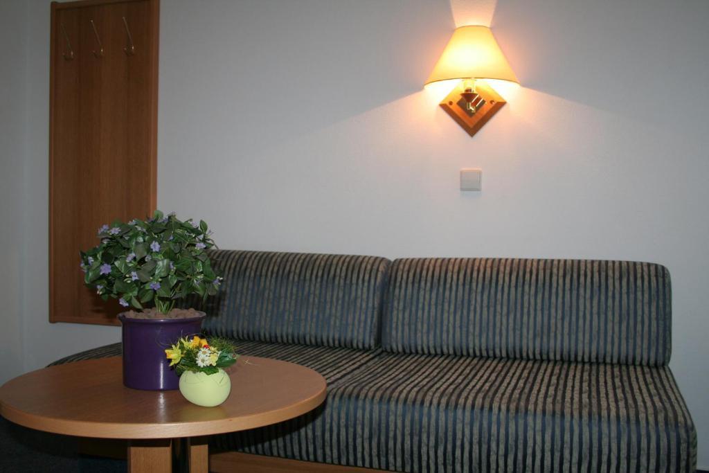 Tiptop Hotel Garni Pfauen Endingen am Kaiserstuhl Oda fotoğraf